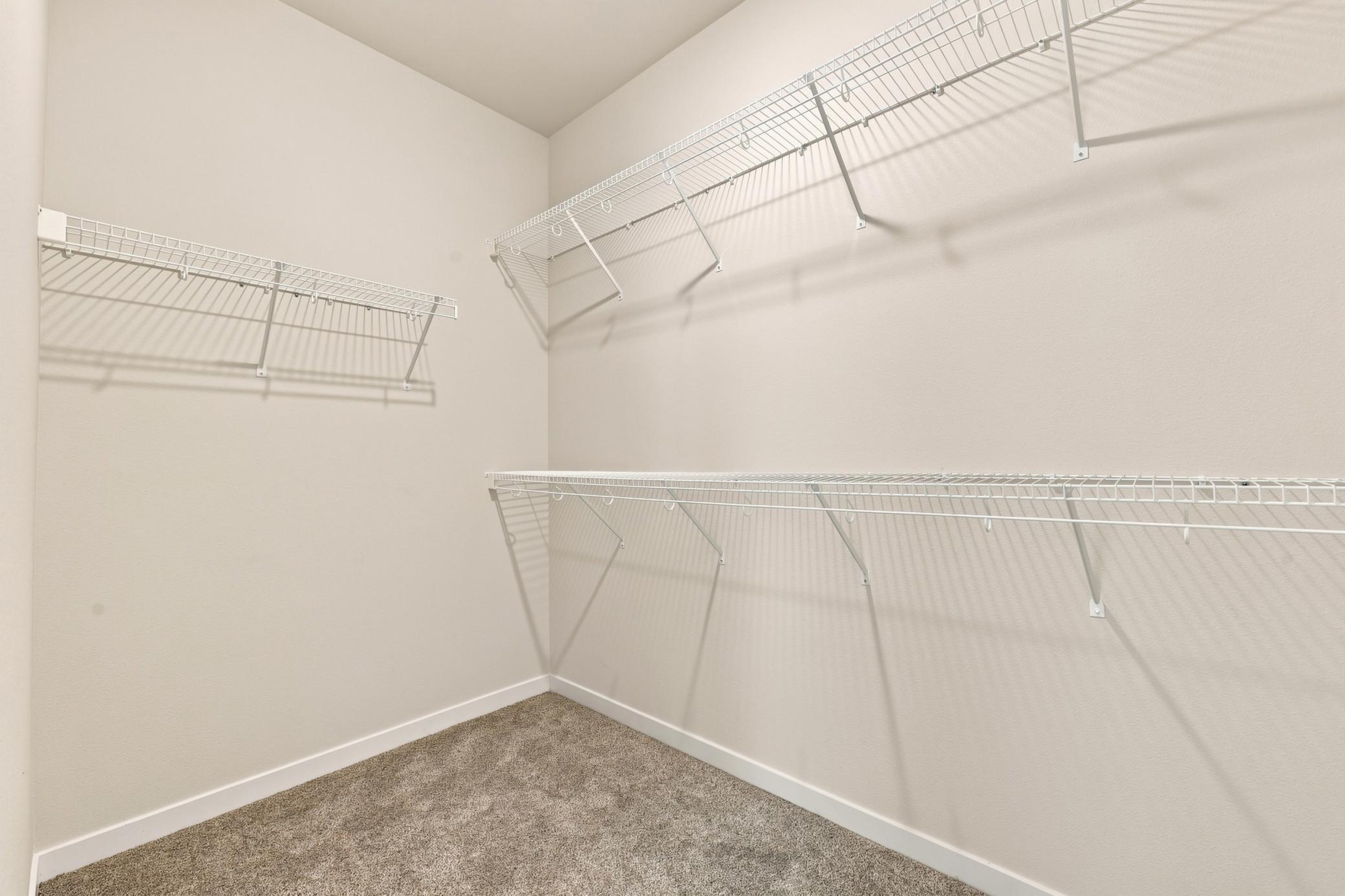 2026 single family home for sale at 1270 Southview Drive SW in Glyndon, MN — 5 bed, 3 bath (photo 20 of 40)