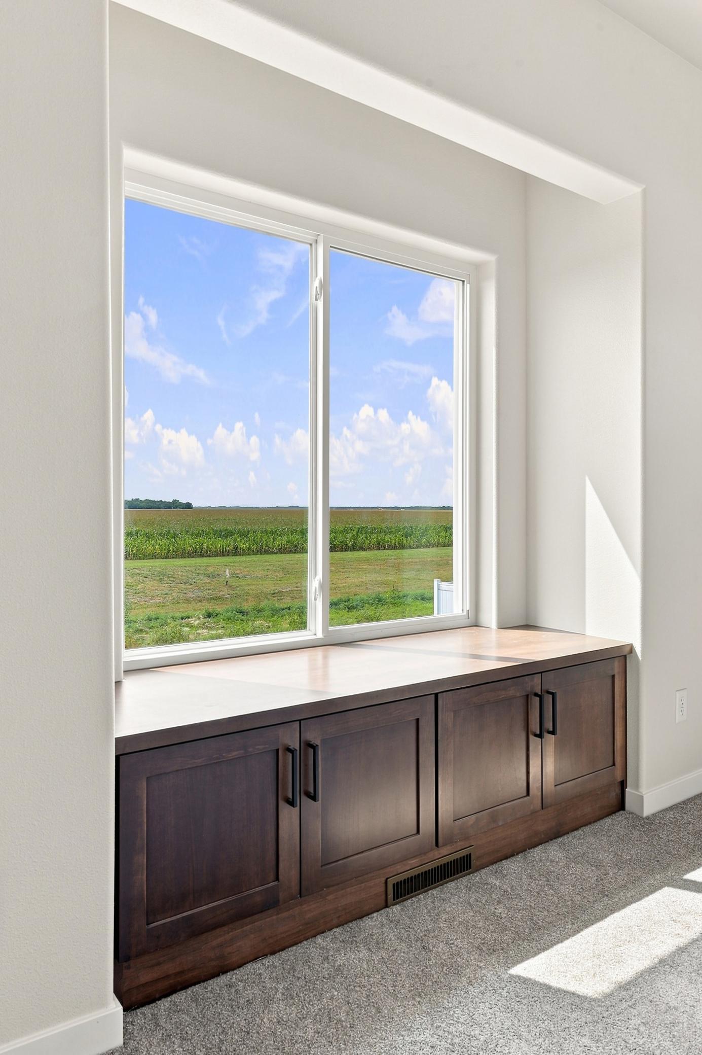 2026 single family home for sale at 1270 Southview Drive SW in Glyndon, MN — 5 bed, 3 bath (photo 22 of 40)