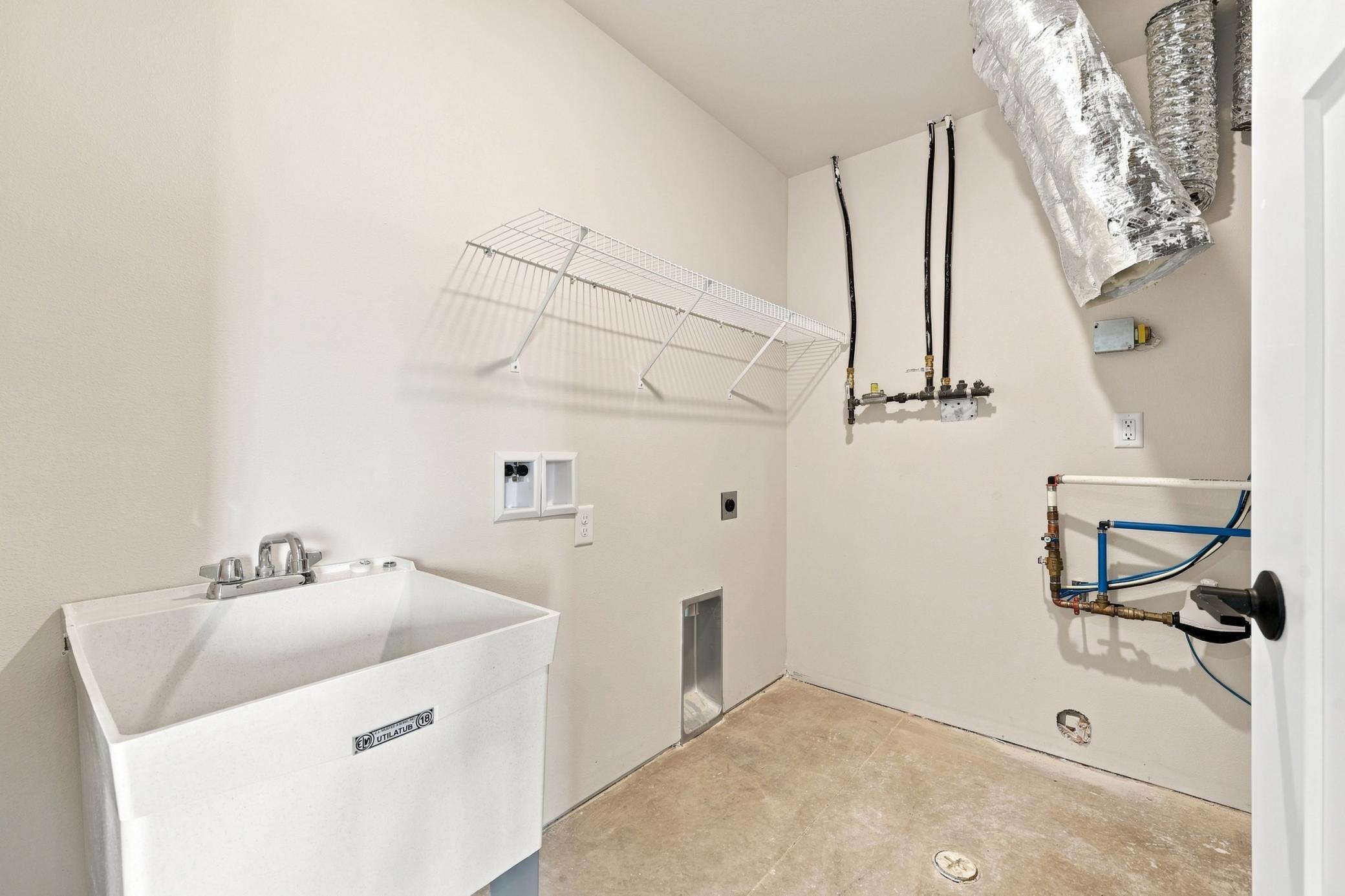2026 single family home for sale at 1270 Southview Drive SW in Glyndon, MN — 5 bed, 3 bath (photo 35 of 40)