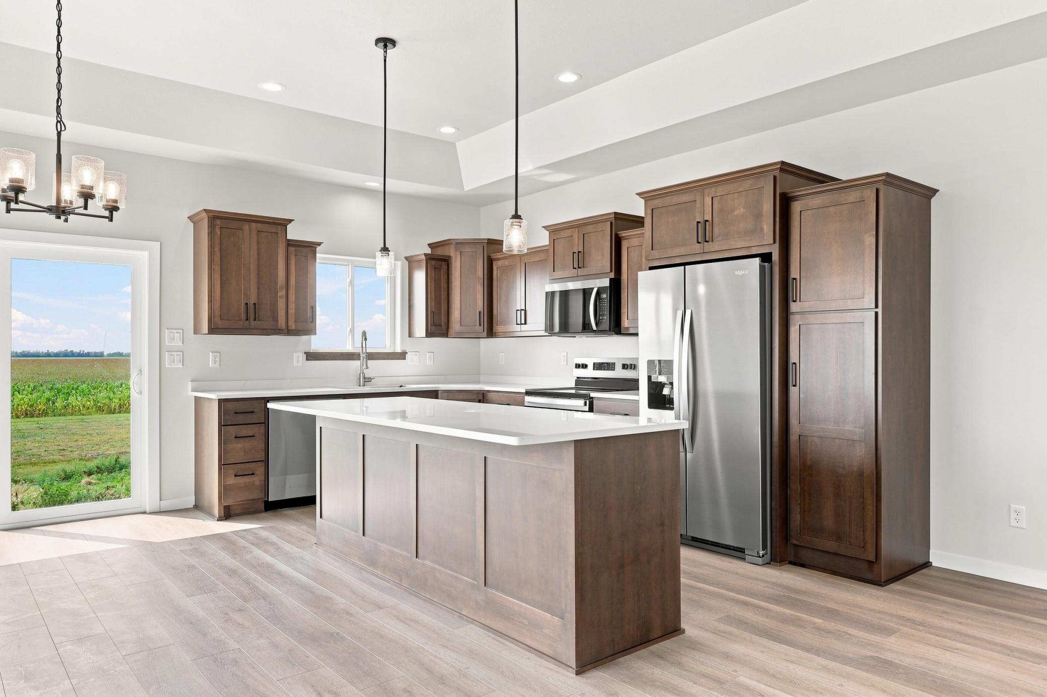 2026 single family home for sale at 1270 Southview Drive SW in Glyndon, MN — 5 bed, 3 bath (photo 8 of 40)
