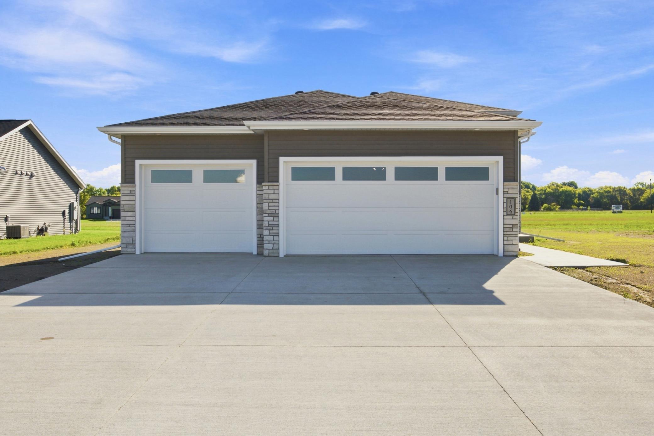 2026 single family home for sale at 106 18th Street NE in Barnesville, MN — 3 bed, 2 bath (photo 2 of 26)