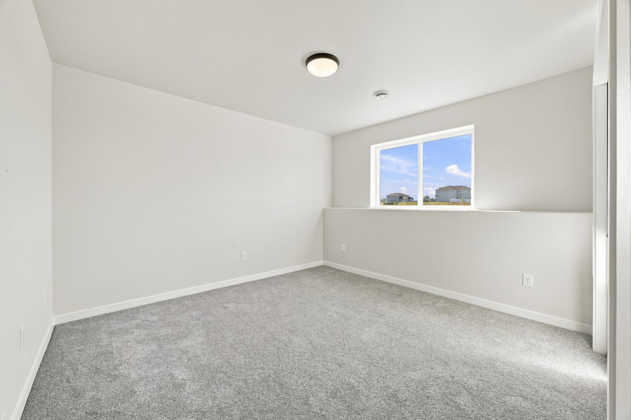 2026 single family home for sale at 106 18th Street NE in Barnesville, MN — 3 bed, 2 bath (photo 18 of 26)
