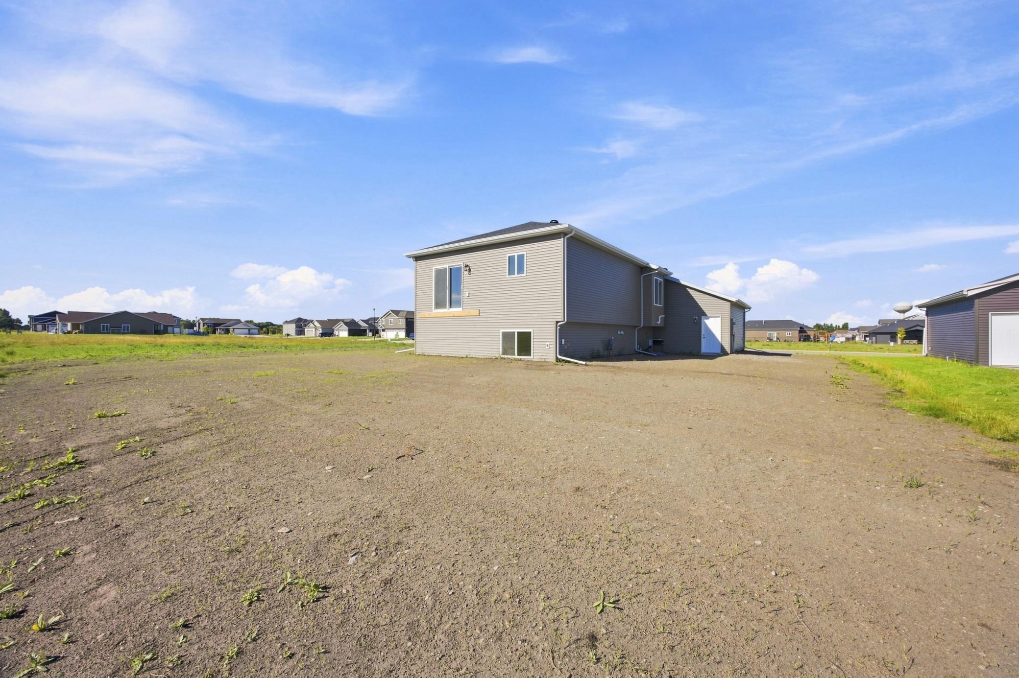2026 single family home for sale at 106 18th Street NE in Barnesville, MN — 3 bed, 2 bath (photo 26 of 26)