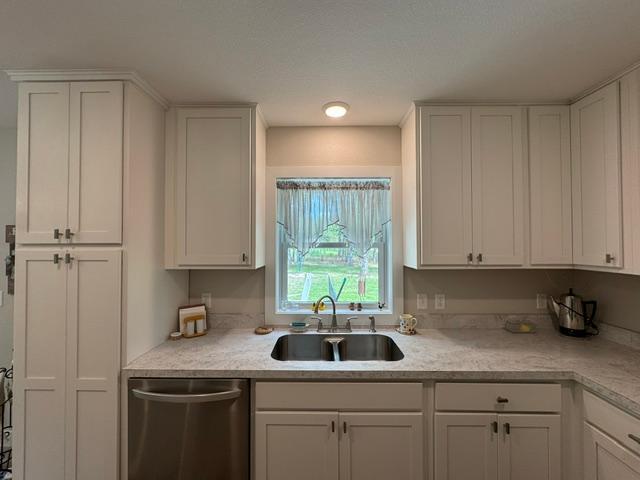 744 Kingsley Avenue SE, Wadena MN 56482 - Photo 14 of 42