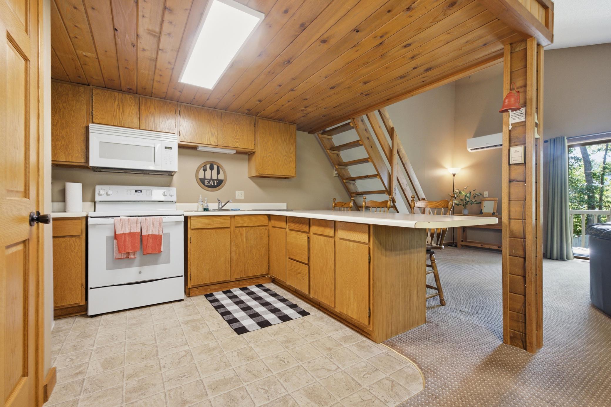 30325 N Pinewood Drive, Pequot Lakes MN 56472 - Photo 5 of 29