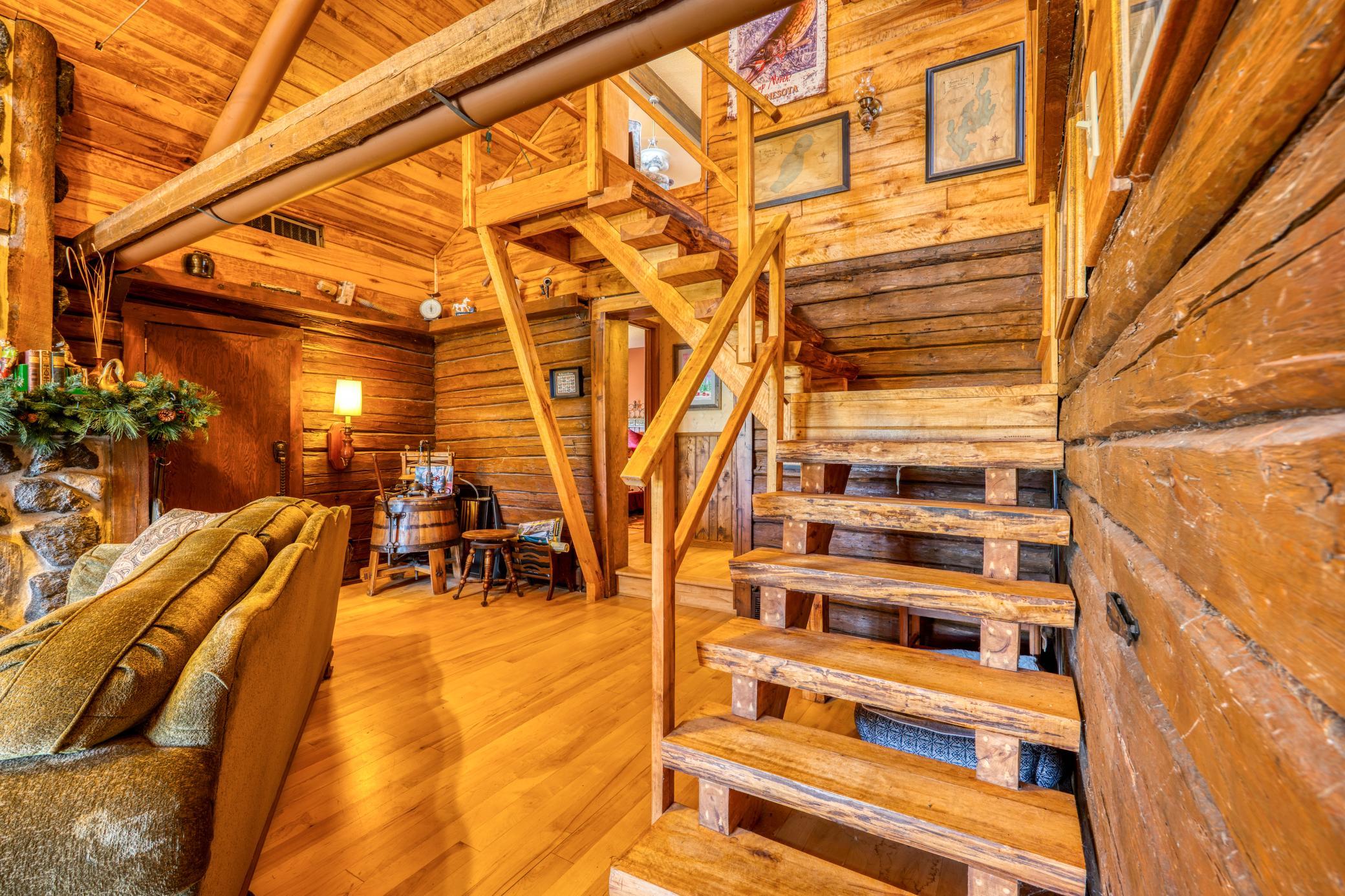 1976 single family home for sale at 13806 Wawina B in Wawina, MN — 3 bed, 2 bath (photo 32 of 78)