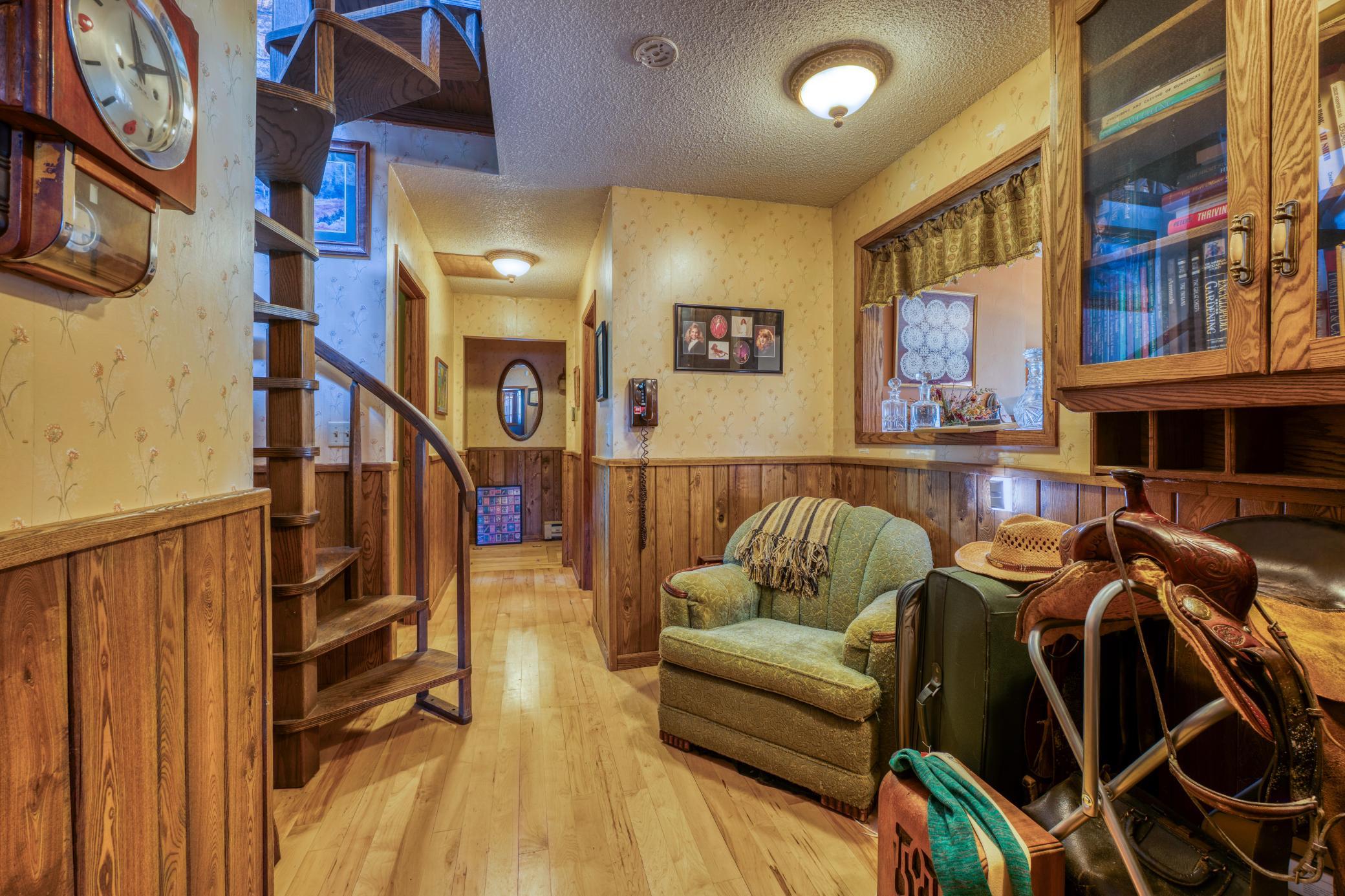 1976 single family home for sale at 13806 Wawina B in Wawina, MN — 3 bed, 2 bath (photo 33 of 78)