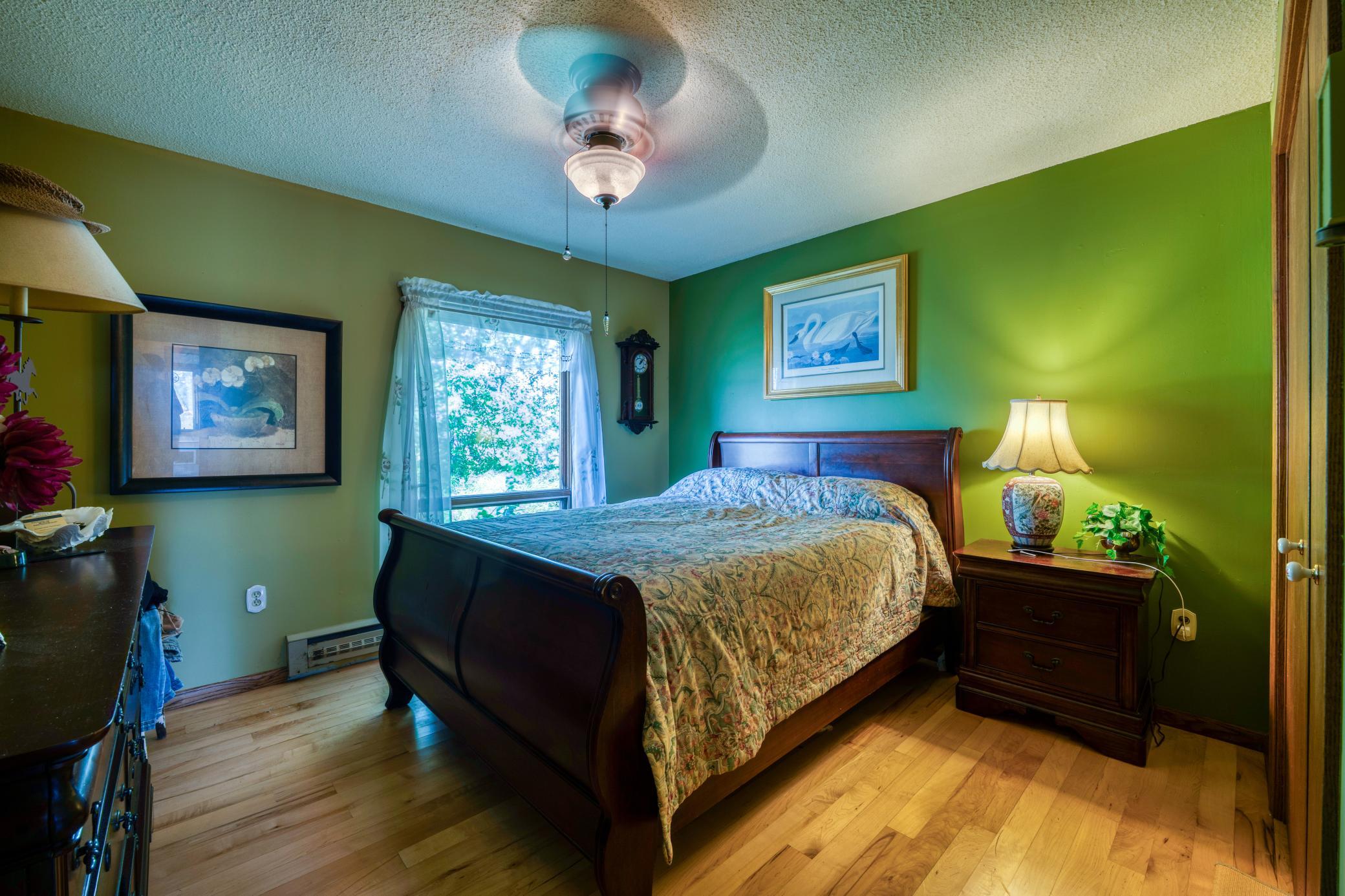 1976 single family home for sale at 13806 Wawina B in Wawina, MN — 3 bed, 2 bath (photo 35 of 78)