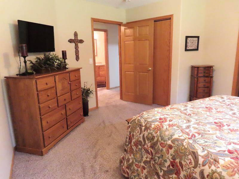 12615 330th Street NW, Newfolden MN 56738 - Photo 24 of 61