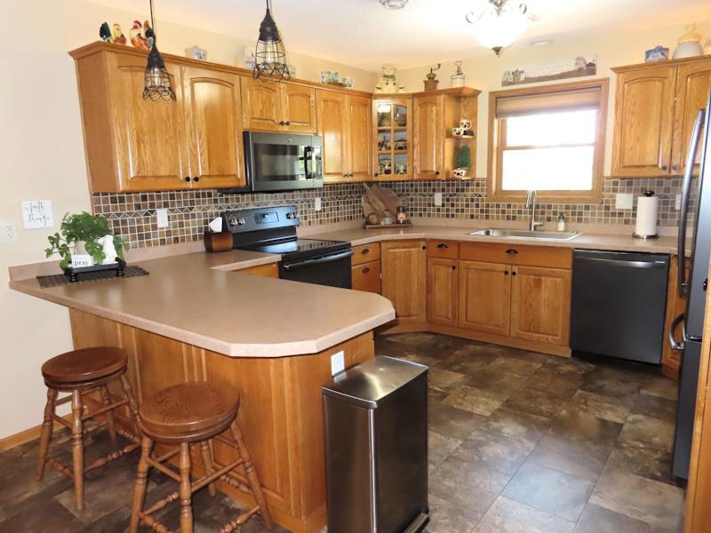 12615 330th Street NW, Newfolden MN 56738 - Photo 6 of 61