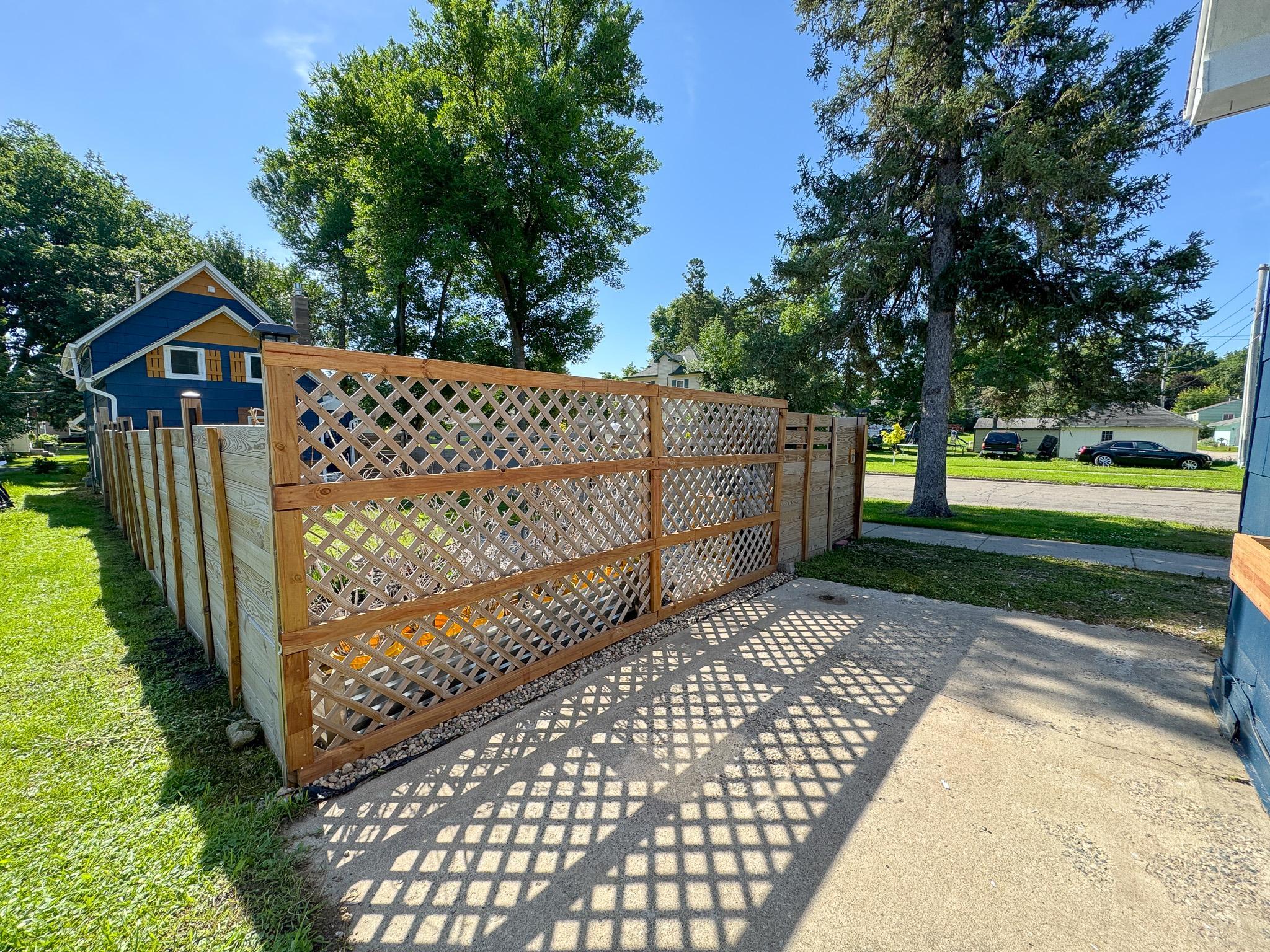 624 S Oak Street, Fergus Falls MN 56537 - Photo 34 of 39