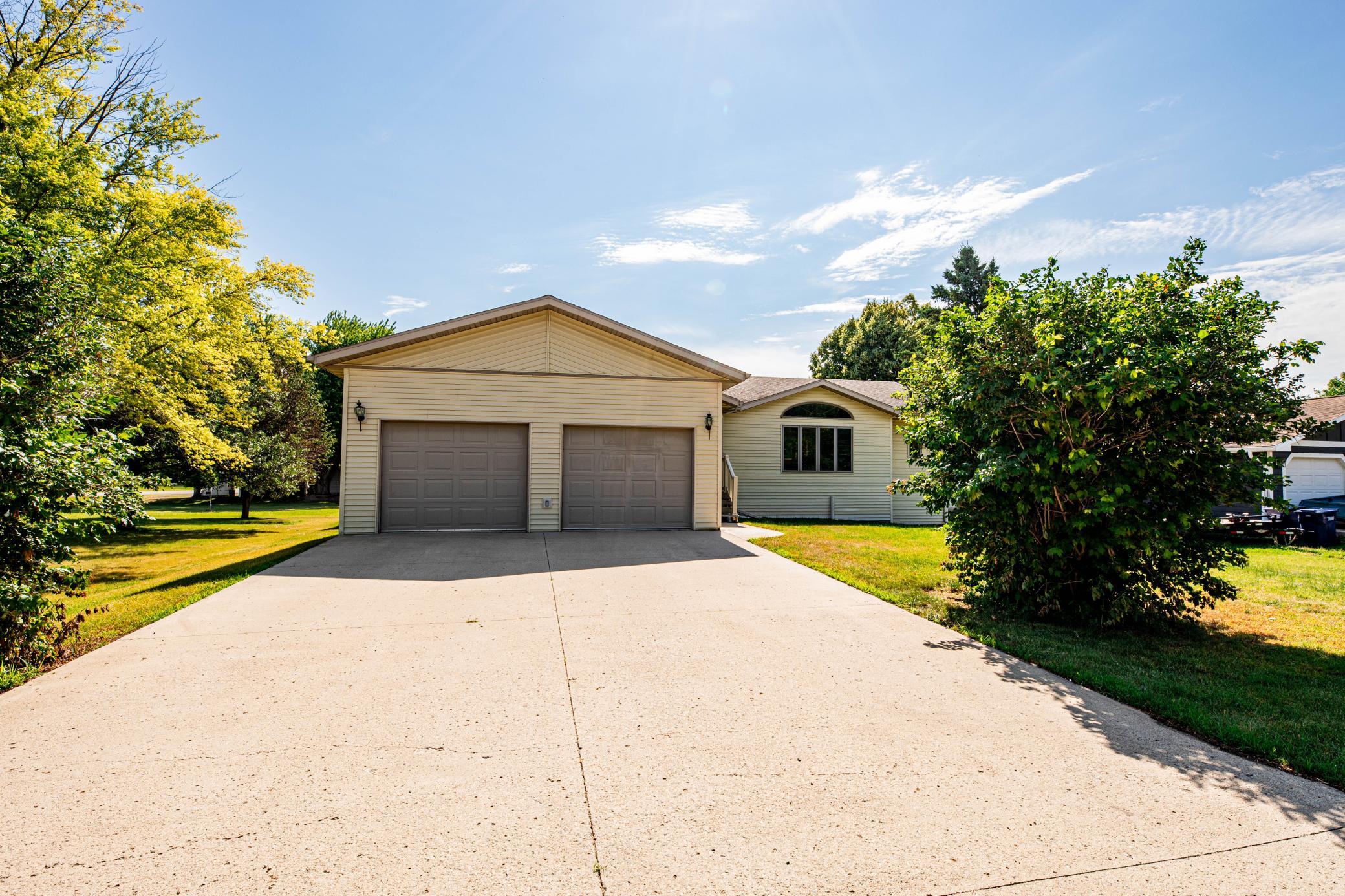 1105 Broadway Street, Lisbon ND 58054 - Photo 2 of 50