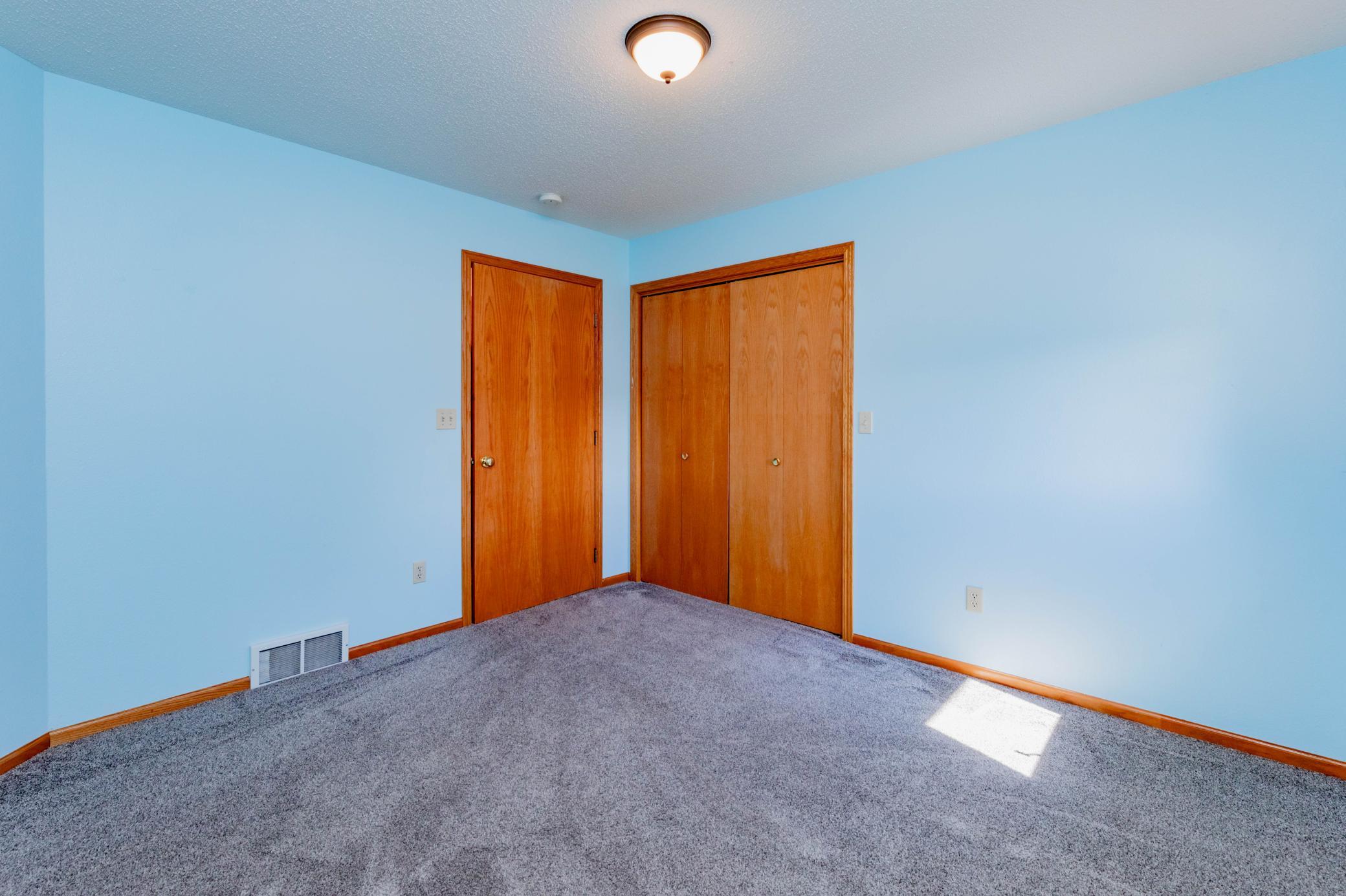 1105 Broadway Street, Lisbon ND 58054 - Photo 18 of 50