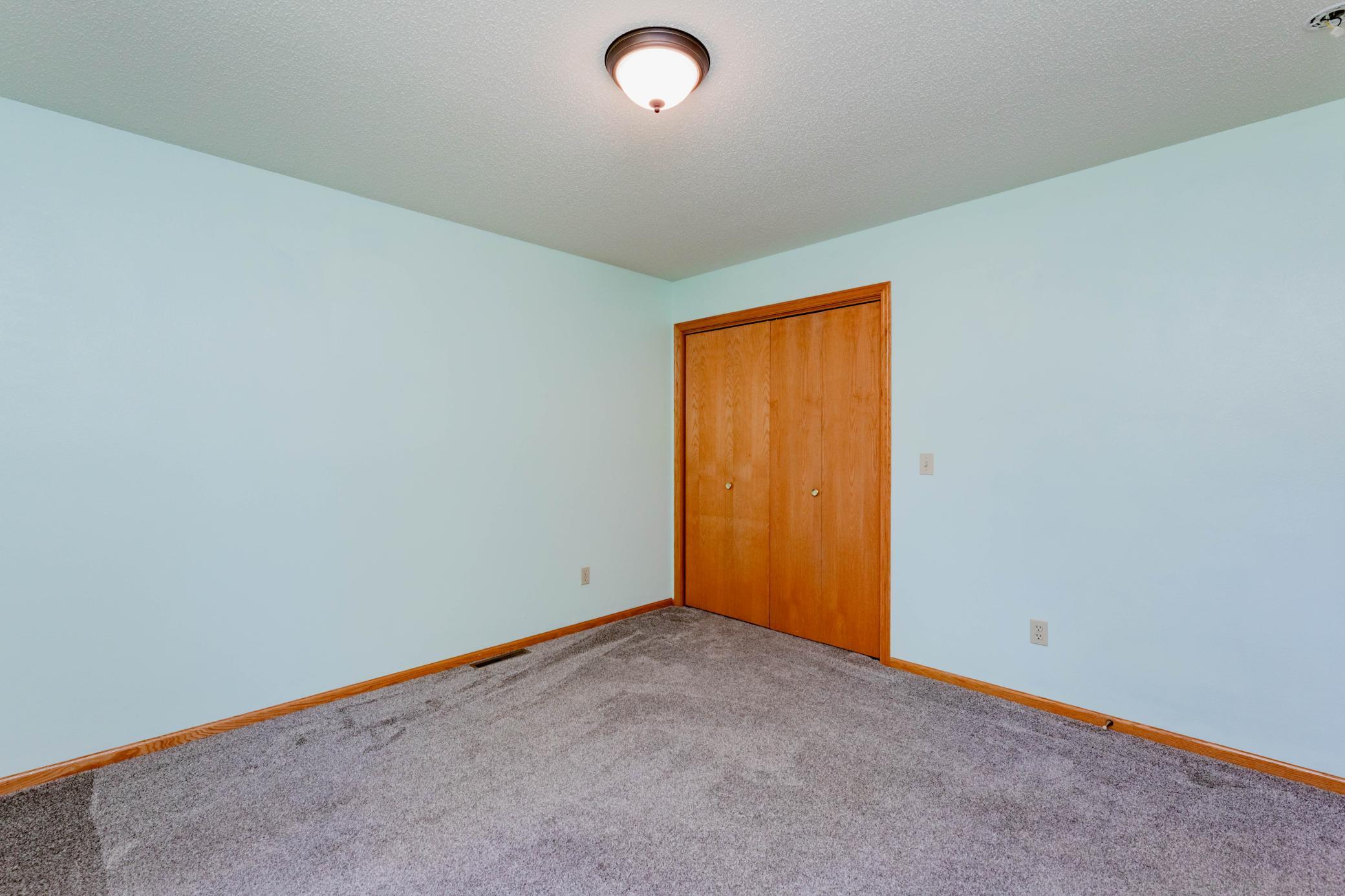 1105 Broadway Street, Lisbon ND 58054 - Photo 20 of 50