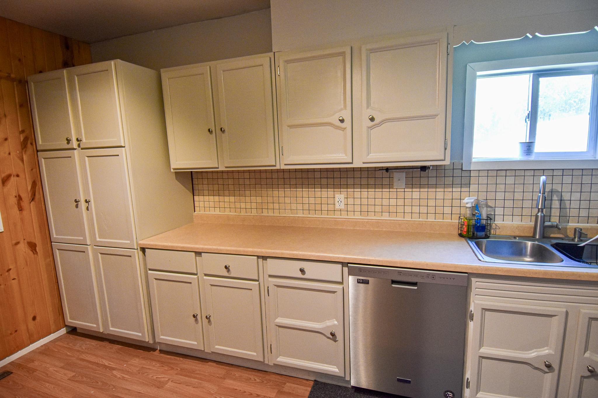 606 Kendall Avenue S, Thief River Falls MN 56701 - Photo 15 of 50