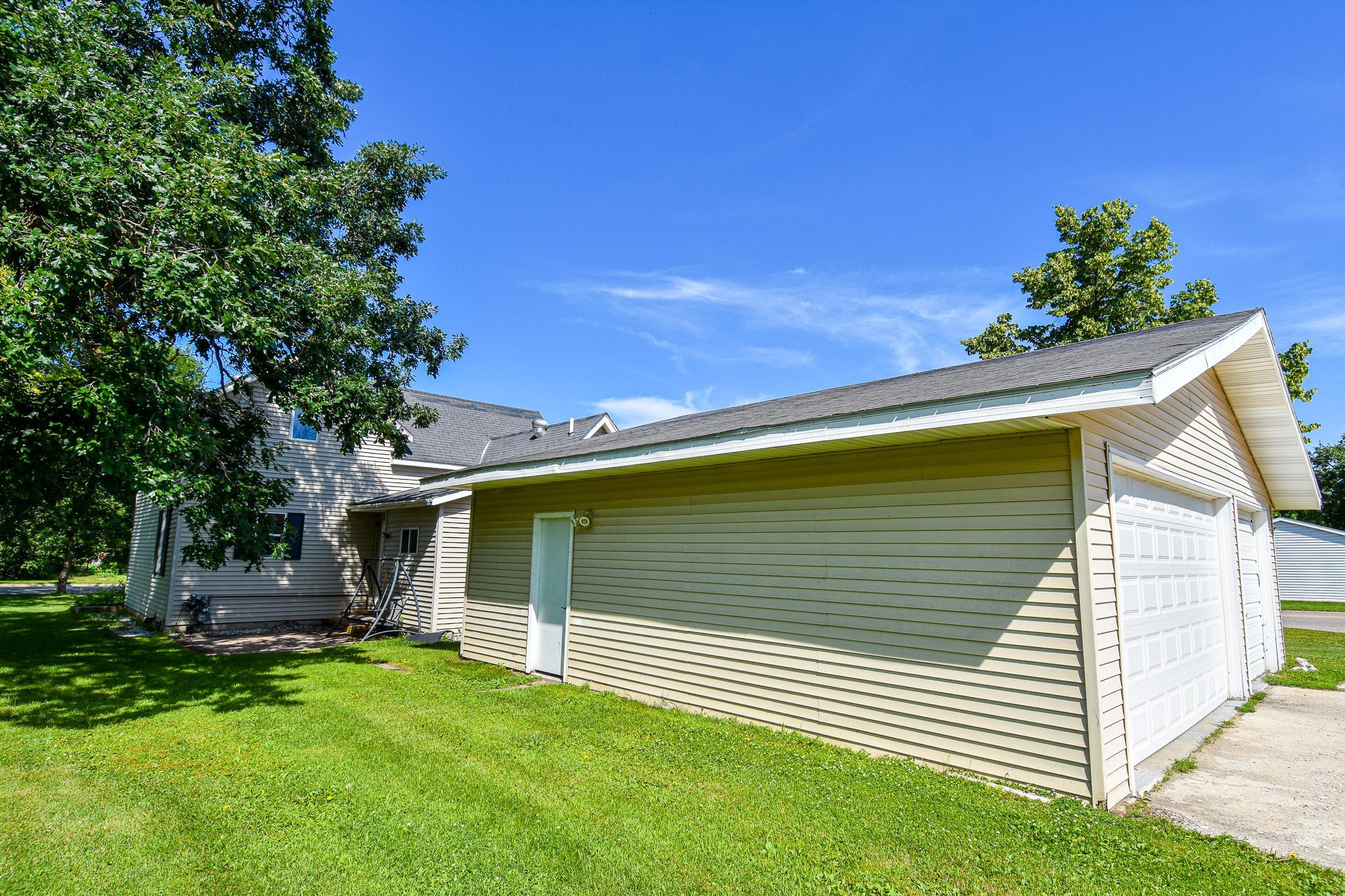606 Kendall Avenue S, Thief River Falls MN 56701 - Photo 41 of 50