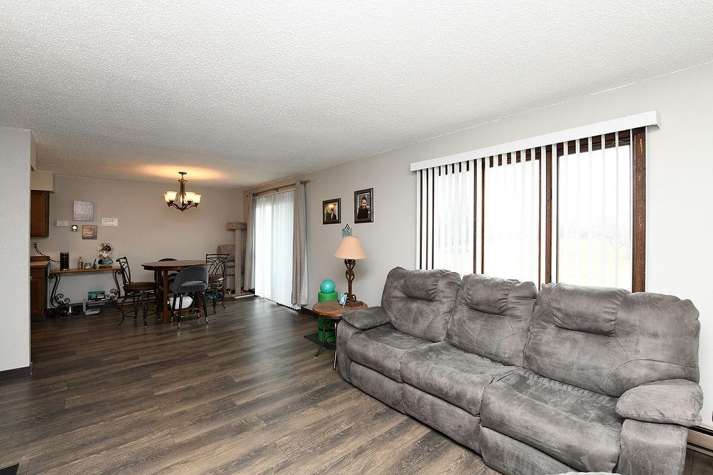 241 6th Avenue S, Casselton ND 58012 - Photo 25 of 31