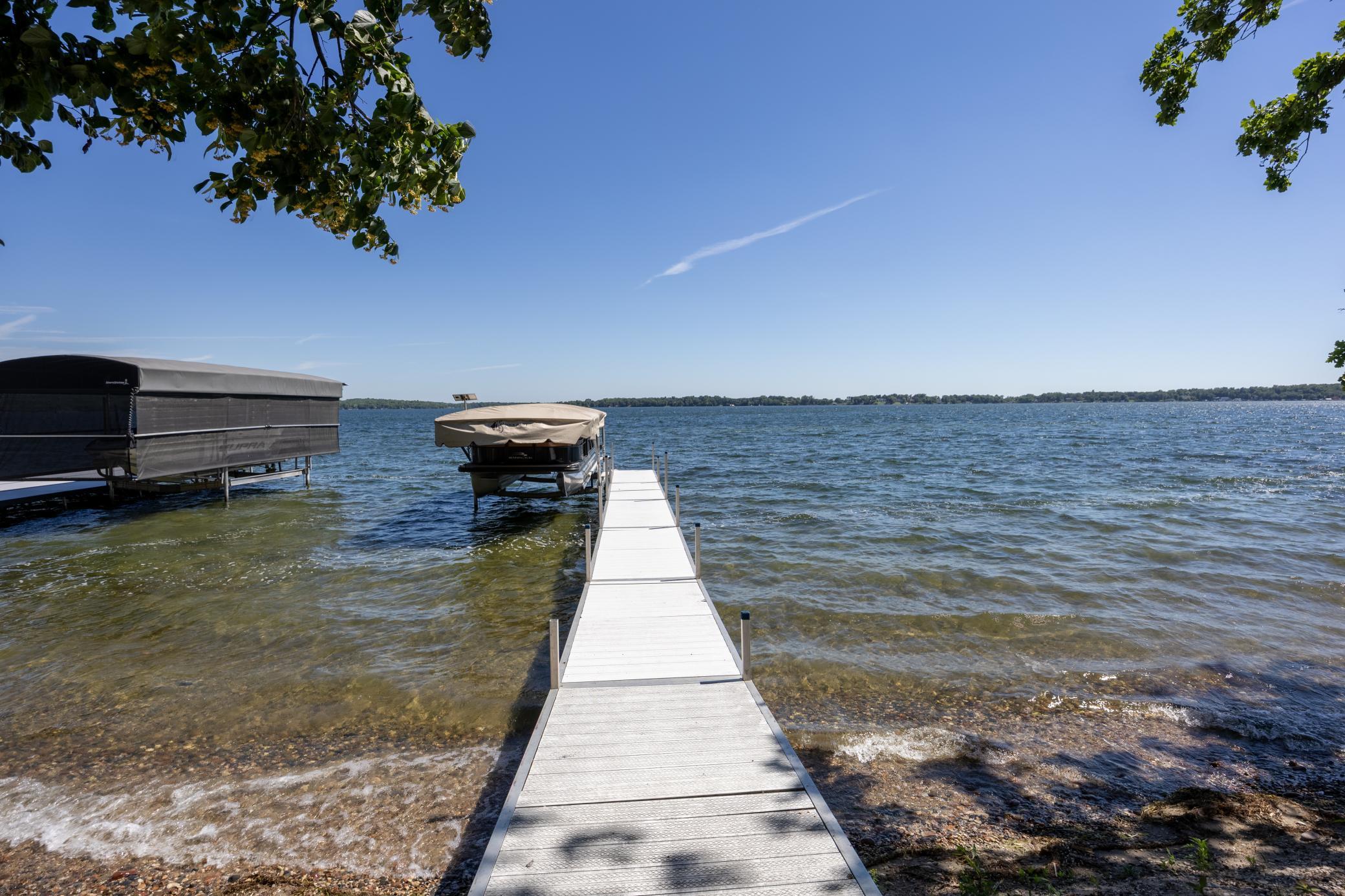 1926 single family home for sale at 22558 Senns Beach Drive in Detroit Lakes, MN — 3 bed, 1 bath (photo 4 of 86)