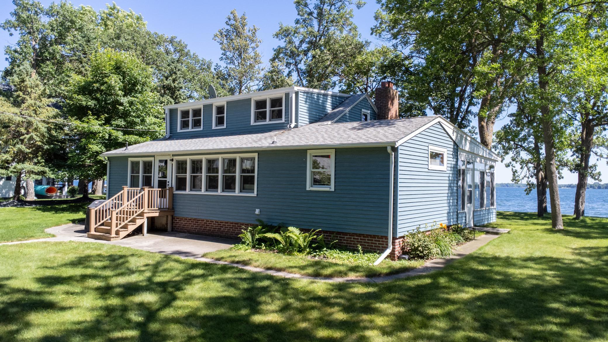 1926 single family home for sale at 22558 Senns Beach Drive in Detroit Lakes, MN — 3 bed, 1 bath (photo 7 of 86)