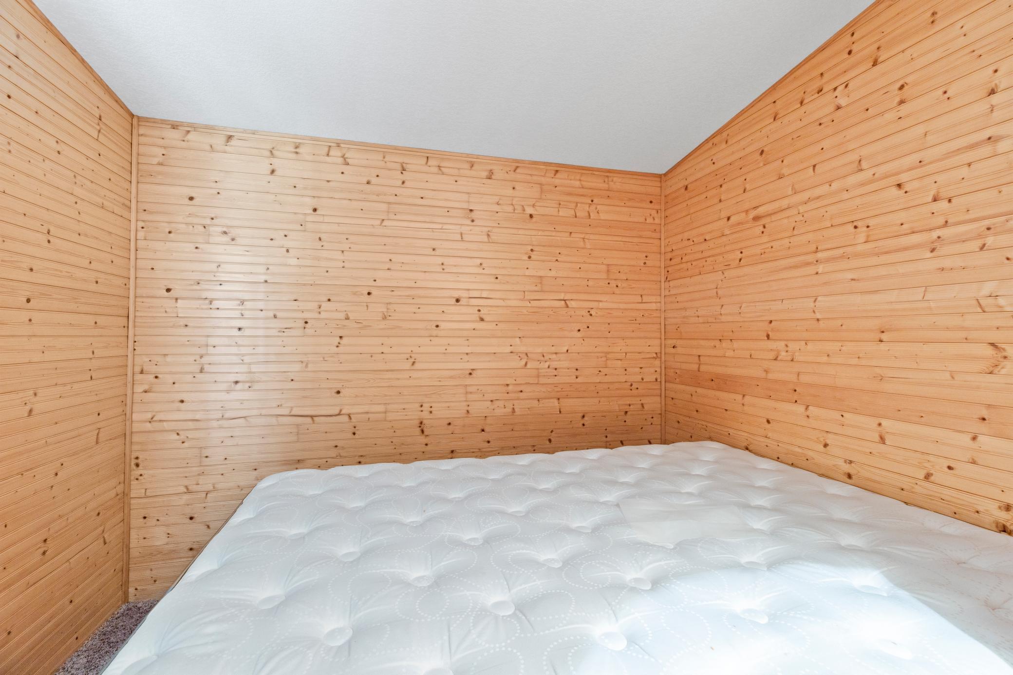 1999 single family home for sale at 15634 County Road 1, Unit 25 in Crosslake, MN — 2 bed, 1 bath (photo 9 of 12)