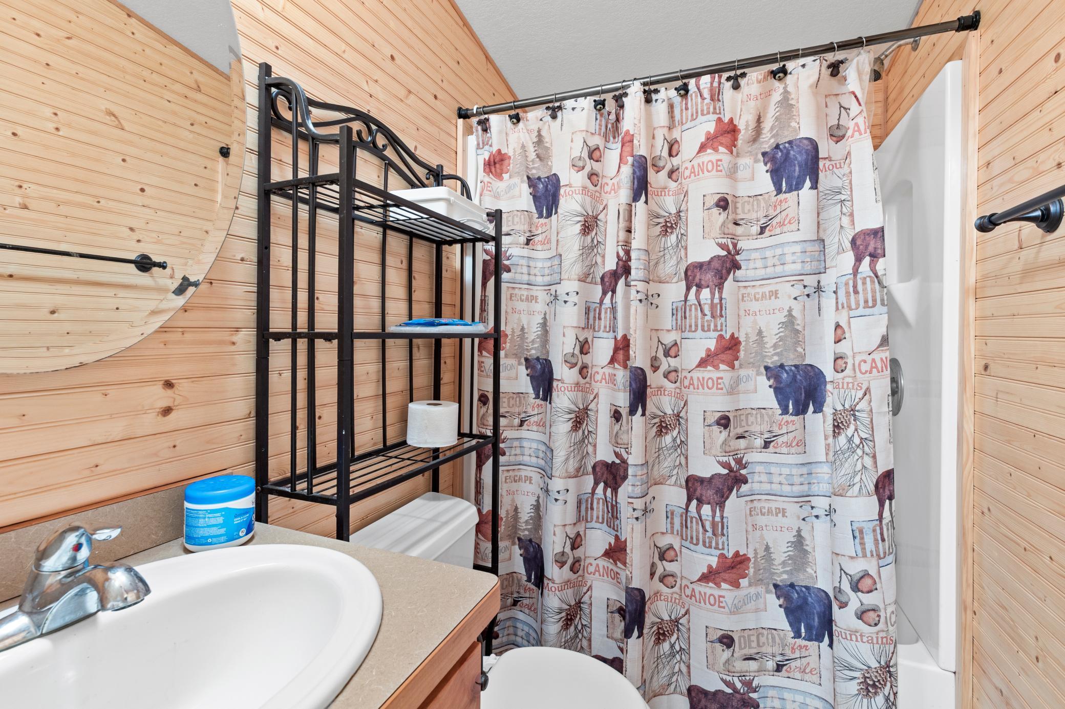 1999 single family home for sale at 15634 County Road 1, Unit 25 in Crosslake, MN — 2 bed, 1 bath (photo 10 of 12)