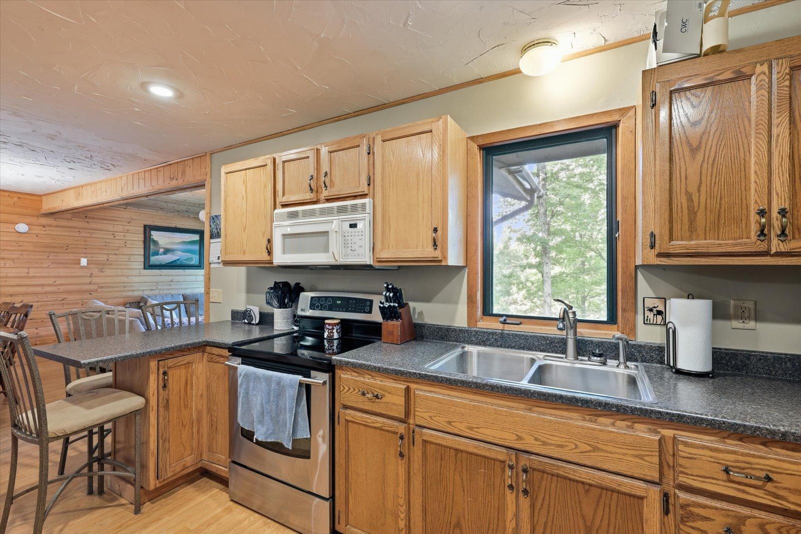 35291 N Johnson Lake Road, Deer River MN 56636 - Photo 12 of 29