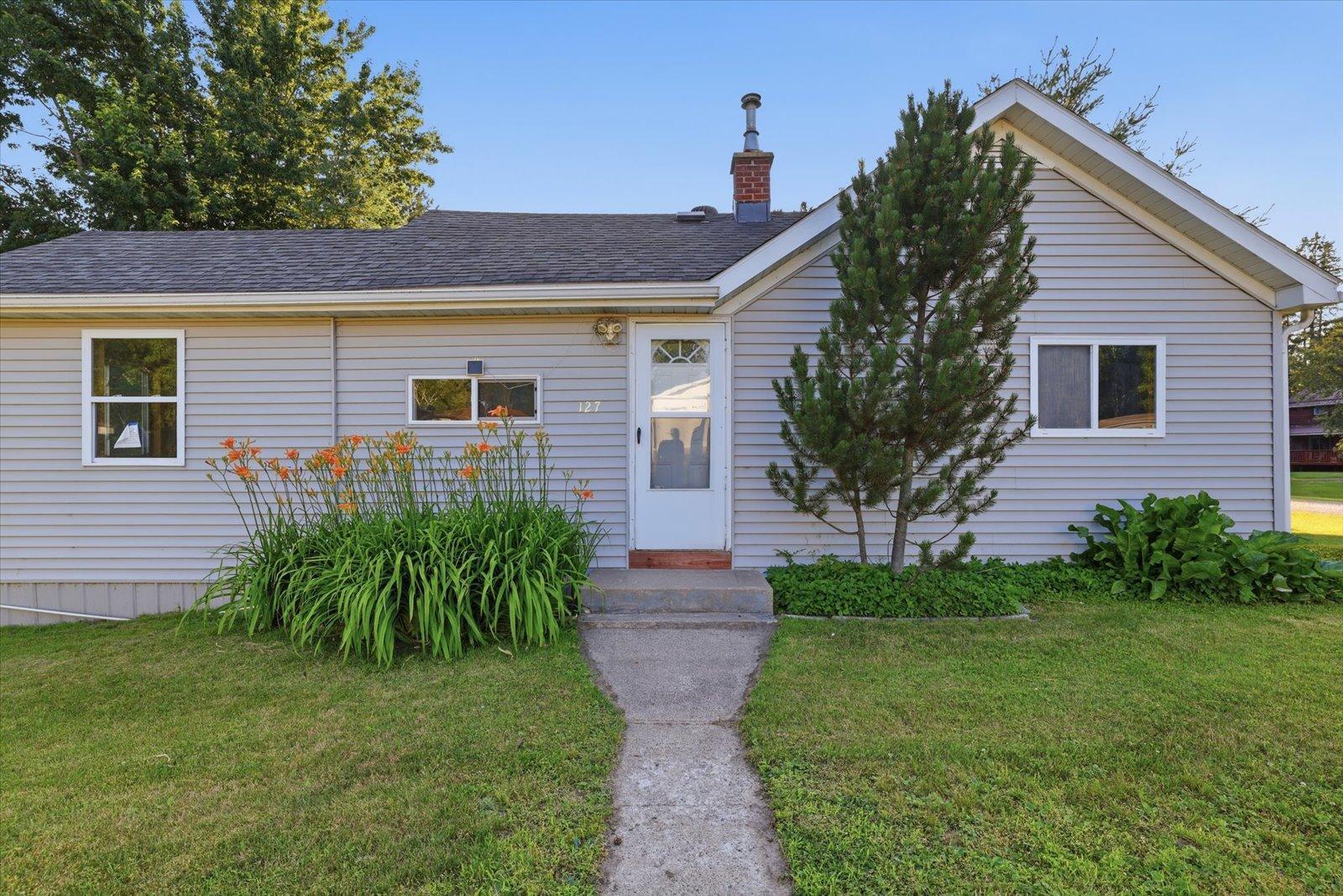 127 N 2nd Avenue, Warba MN 55793 - Photo 21 of 38
