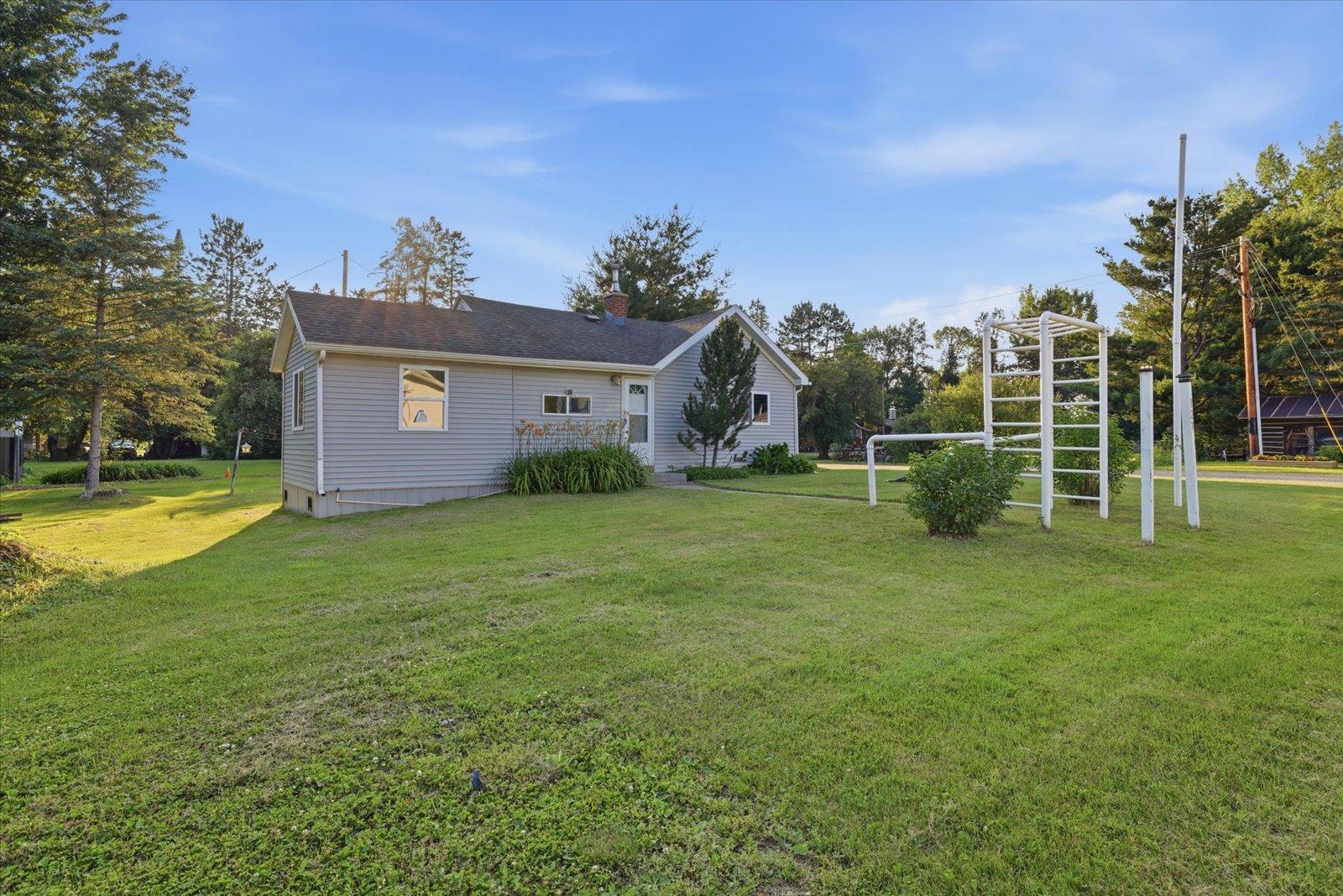 127 N 2nd Avenue, Warba MN 55793 - Photo 33 of 38