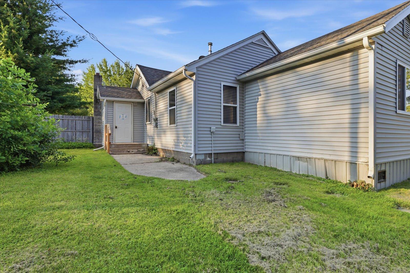 127 N 2nd Avenue, Warba MN 55793 - Photo 37 of 38