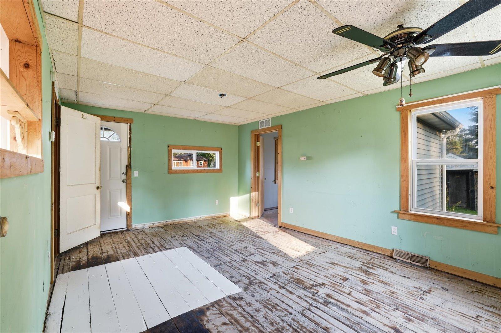 127 N 2nd Avenue, Warba MN 55793 - Photo 6 of 38