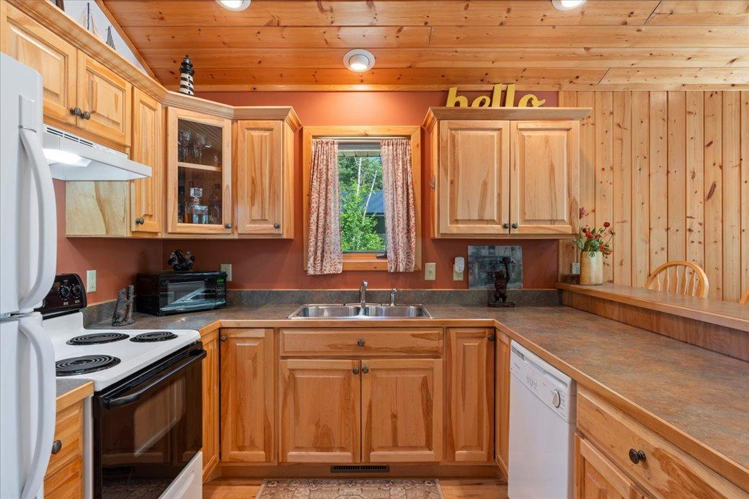 31434 Lakeside Avenue, Pequot Lakes MN 56472 - Photo 20 of 53