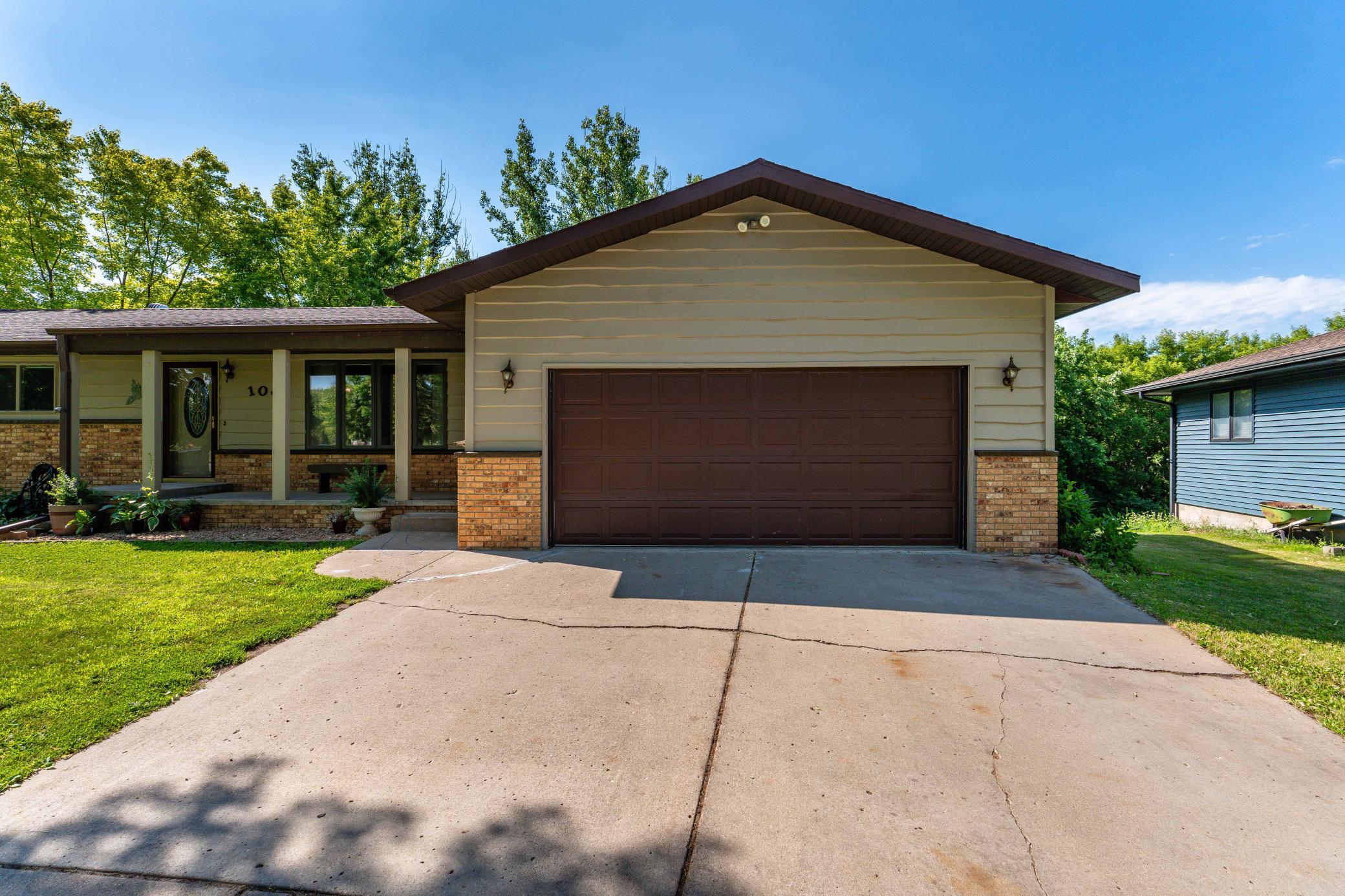 108 E Oriole Drive, Fergus Falls MN 56537 - Photo 4 of 87