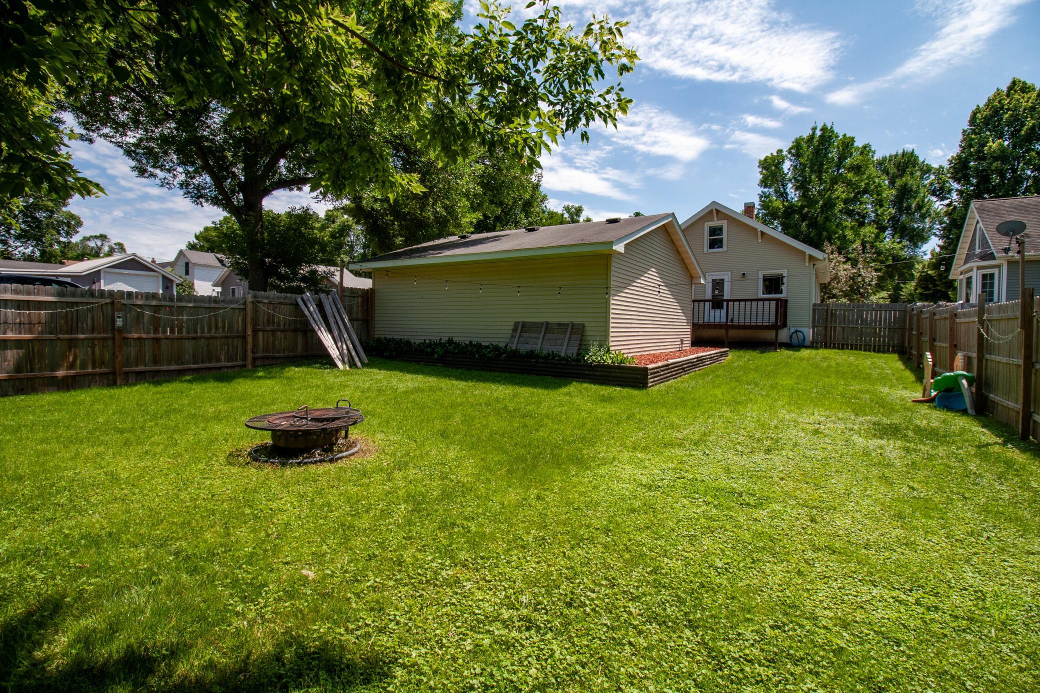 102 W Beech Avenue W, Fergus Falls MN 56537 - Photo 11 of 47