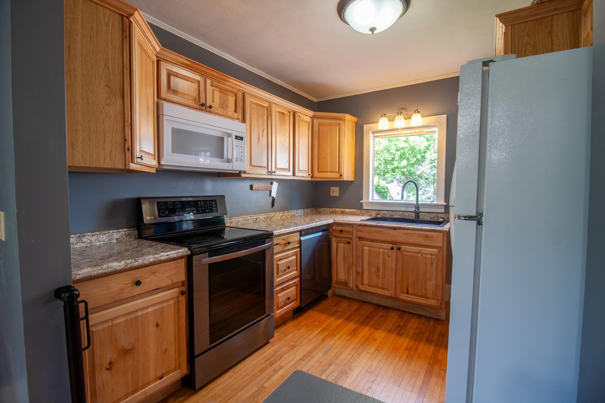 102 W Beech Avenue W, Fergus Falls MN 56537 - Photo 19 of 47