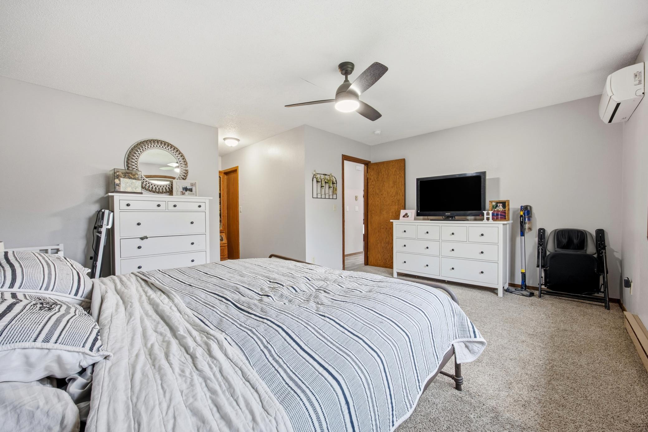 2620 Southgate Drive S, Fargo ND 58103 - Photo 12 of 27