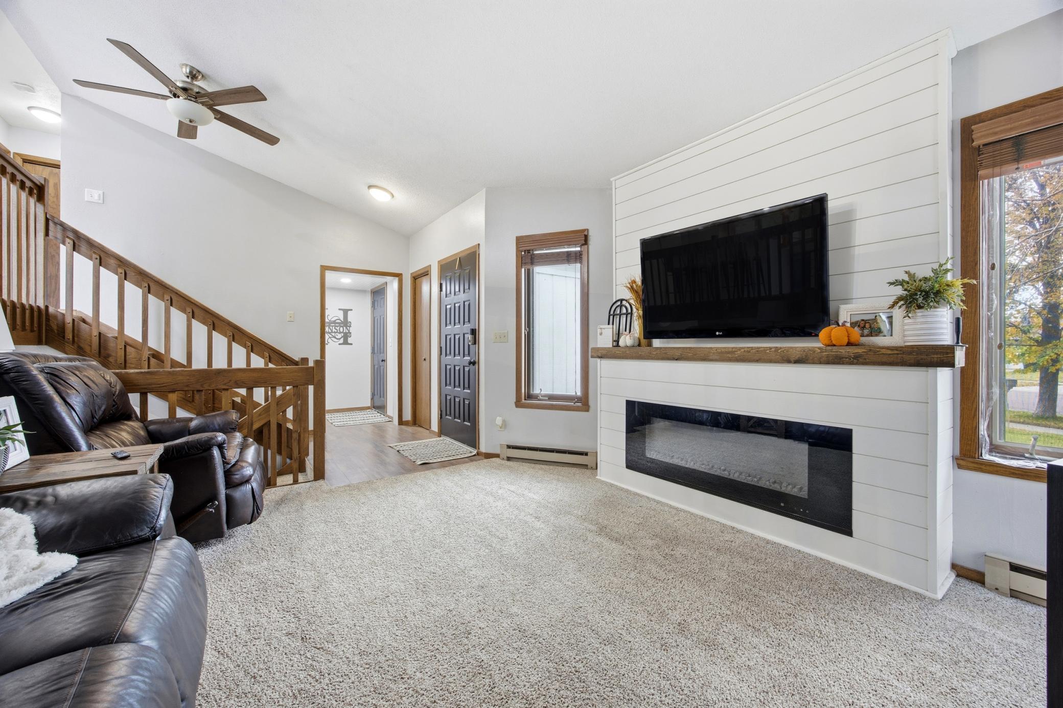 2620 Southgate Drive S, Fargo ND 58103 - Photo 6 of 27