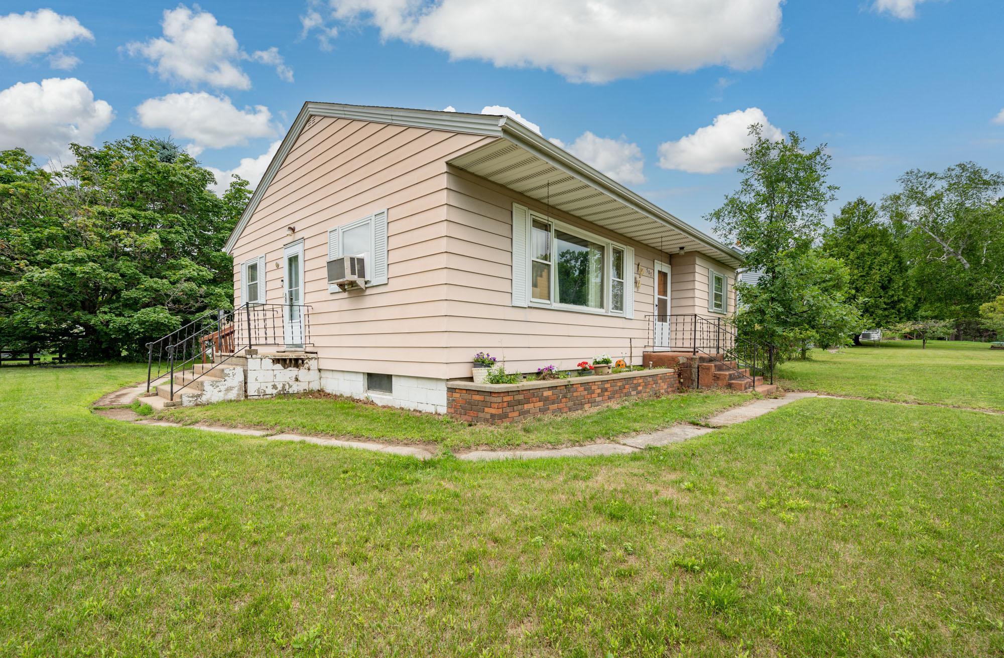 507 NW 16th Avenue, Grand Rapids MN 55744 - Photo 3 of 27