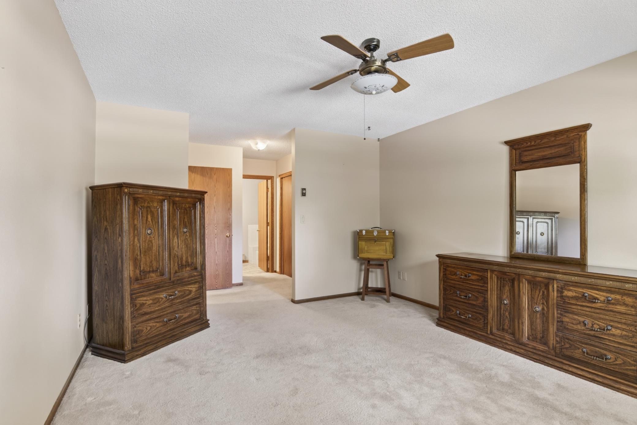 410 3rd Street NW, Valley City ND 58072 - Photo 14 of 28