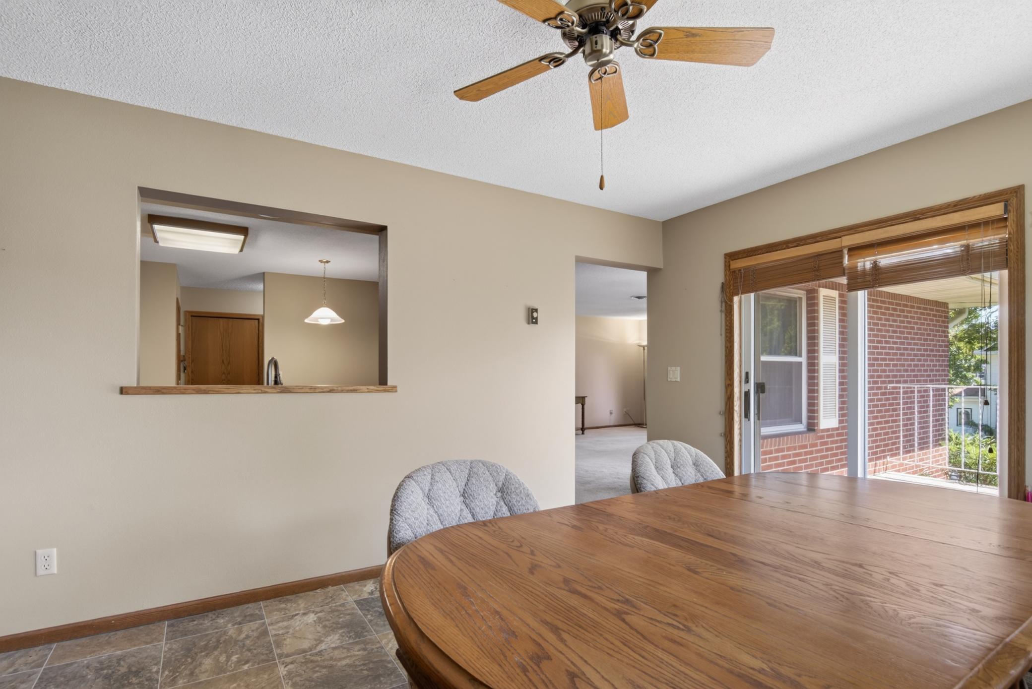 410 3rd Street NW, Valley City ND 58072 - Photo 6 of 28