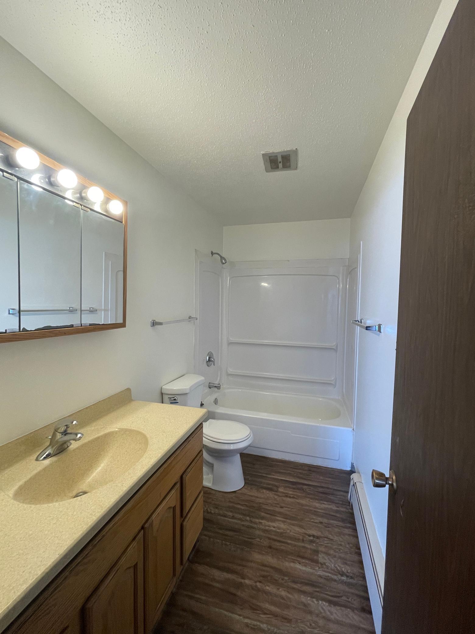 612 6th Street E, West Fargo ND 58078 - Photo 5 of 12