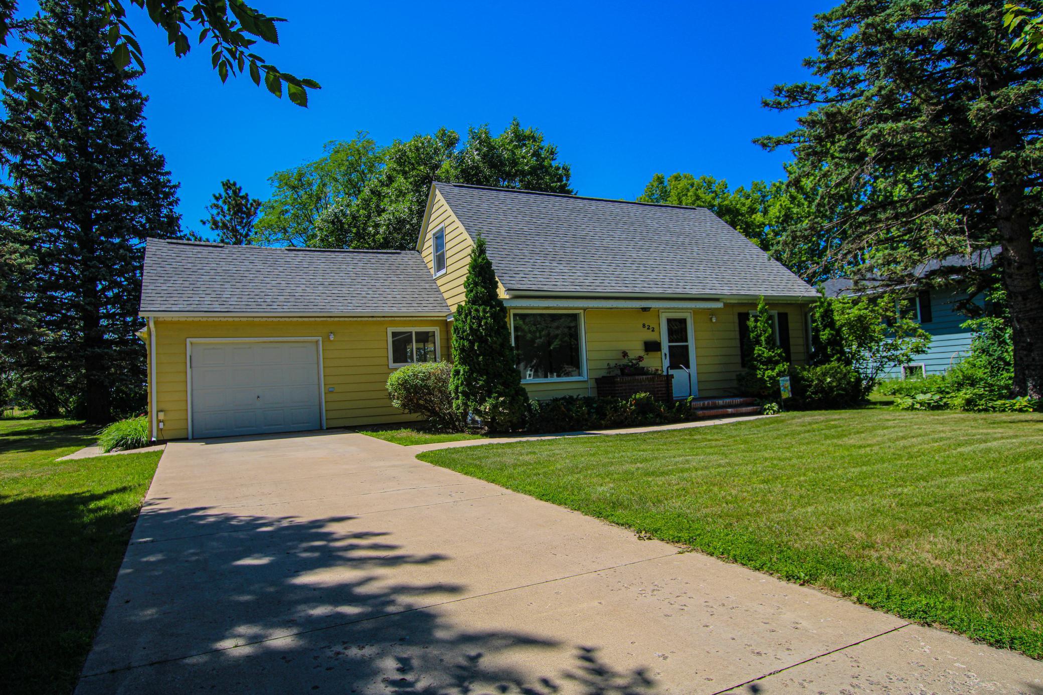 822 Westwood Drive SW, Alexandria MN 56308 - Photo 2 of 52