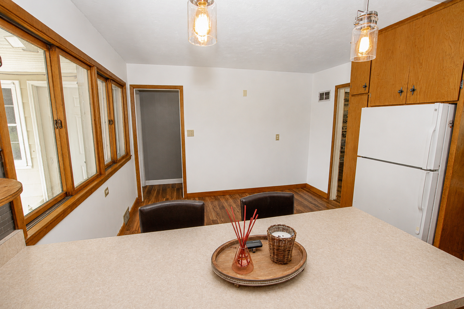 1951 single family home for sale at 822 Westwood Drive SW in Alexandria, MN — 4 bed, 2 bath (photo 20 of 54)