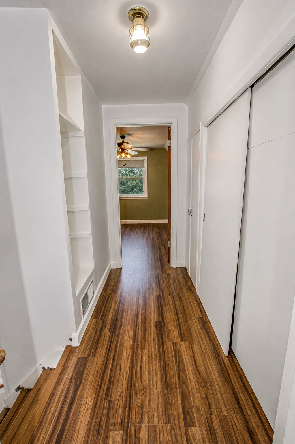 1951 single family home for sale at 822 Westwood Drive SW in Alexandria, MN — 4 bed, 2 bath (photo 41 of 54)