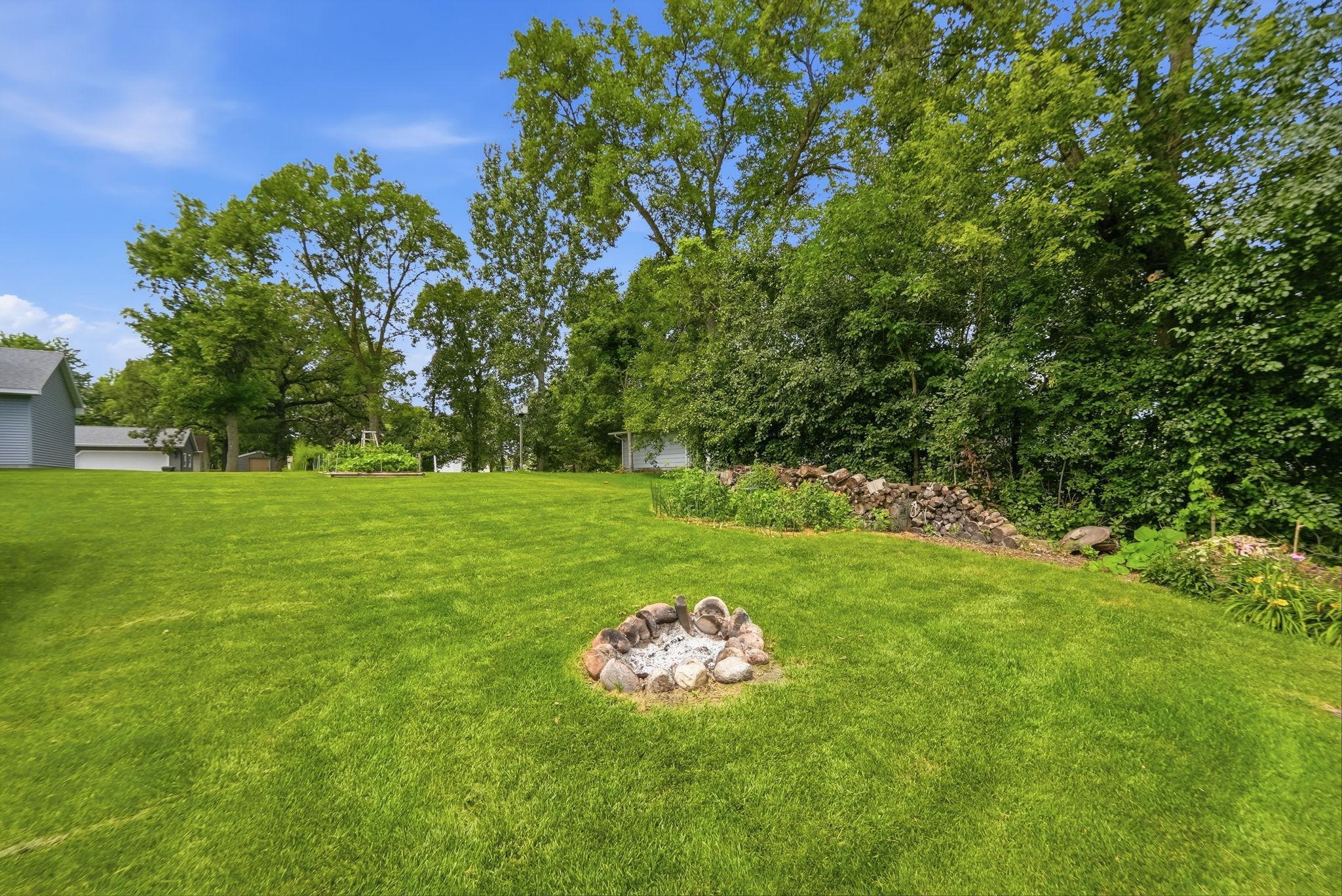 119 Mc Farlane Street NW, Alexandria MN 56308 - Photo 45 of 52