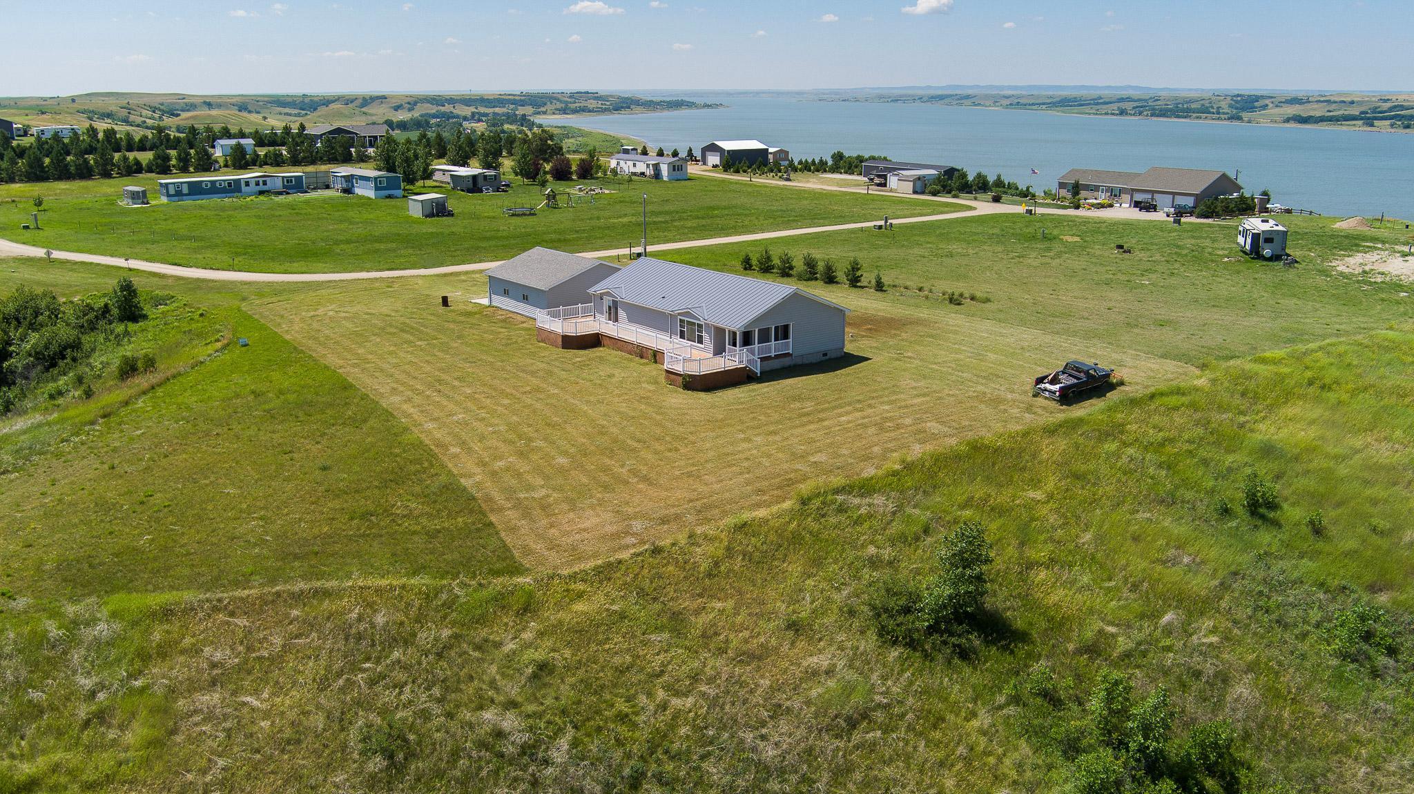 759 SW Jacob Lane SW, Linton ND 58552 - Photo 28 of 42