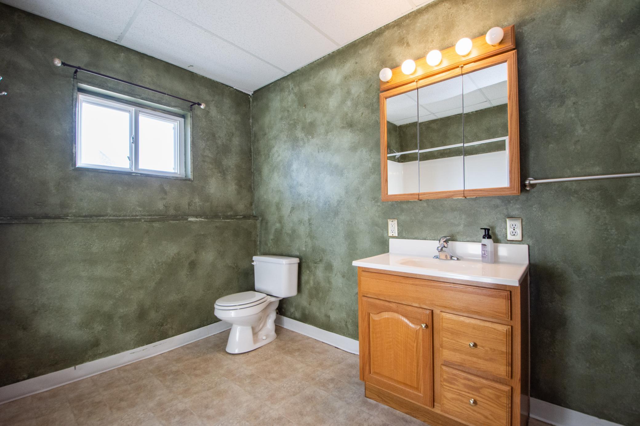 421 Lind Boulevard, Harwood ND 58042 - Photo 31 of 47