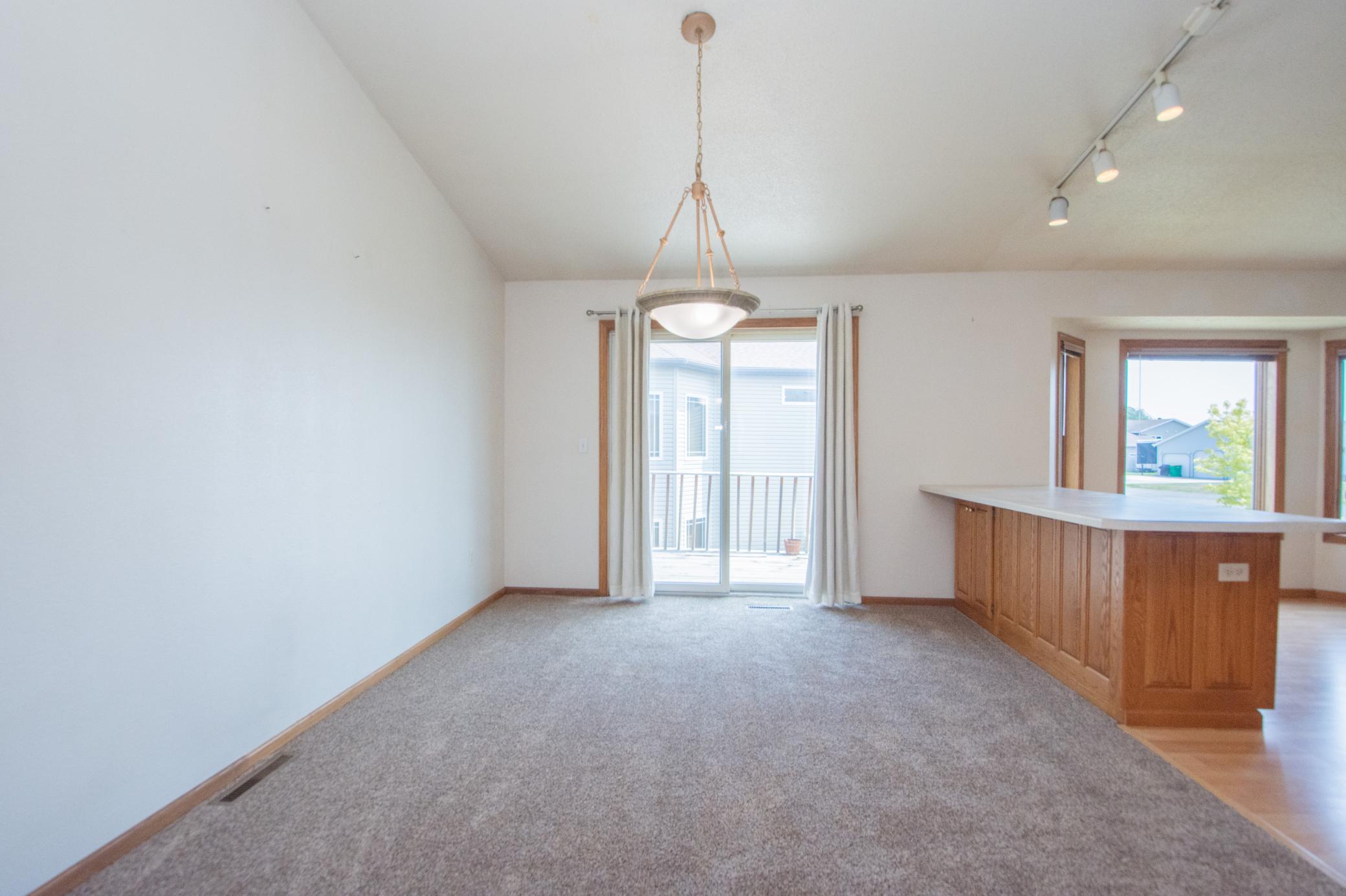 421 Lind Boulevard, Harwood ND 58042 - Photo 7 of 47