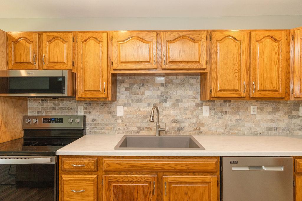 405 6th Avenue, Edgeley ND 58433 - Photo 12 of 43