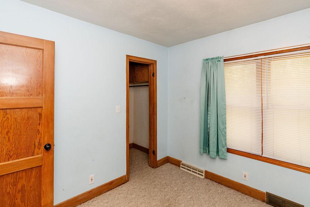 405 6th Avenue, Edgeley ND 58433 - Photo 26 of 43