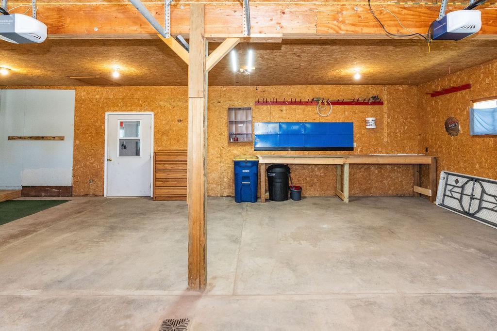 405 6th Avenue, Edgeley ND 58433 - Photo 34 of 43